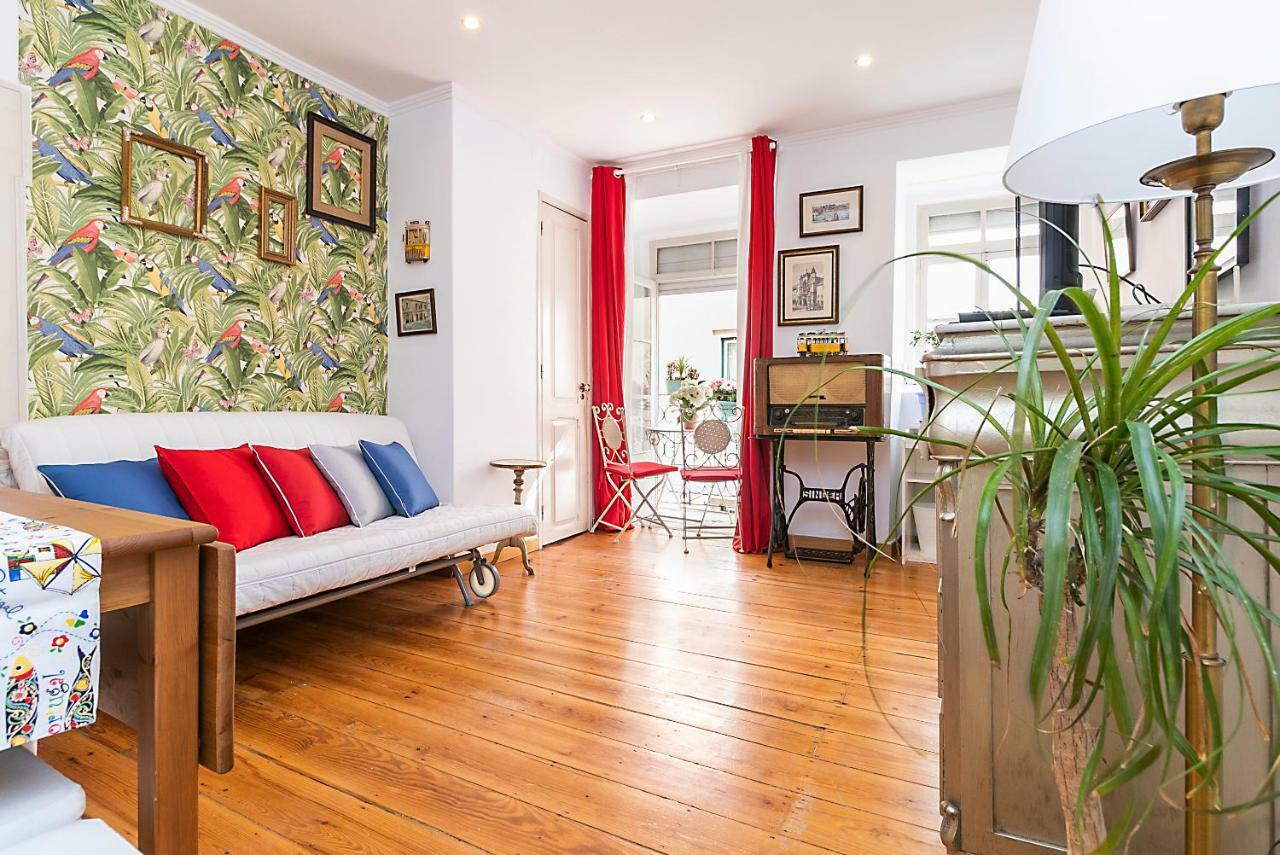 Romantic El Corte Ingles Apartment