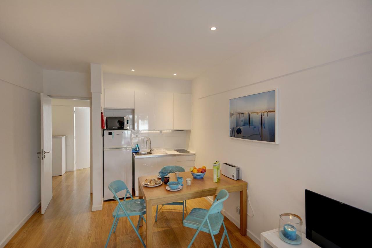 Apartment Bairro Azul - Av. Ressano Garcia *