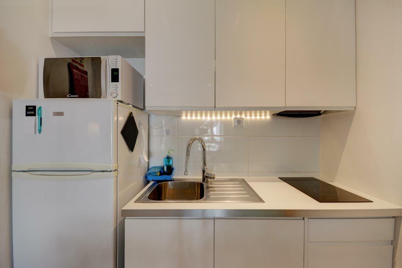 Bairro Azul - Av. Ressano Garcia * Lisbon