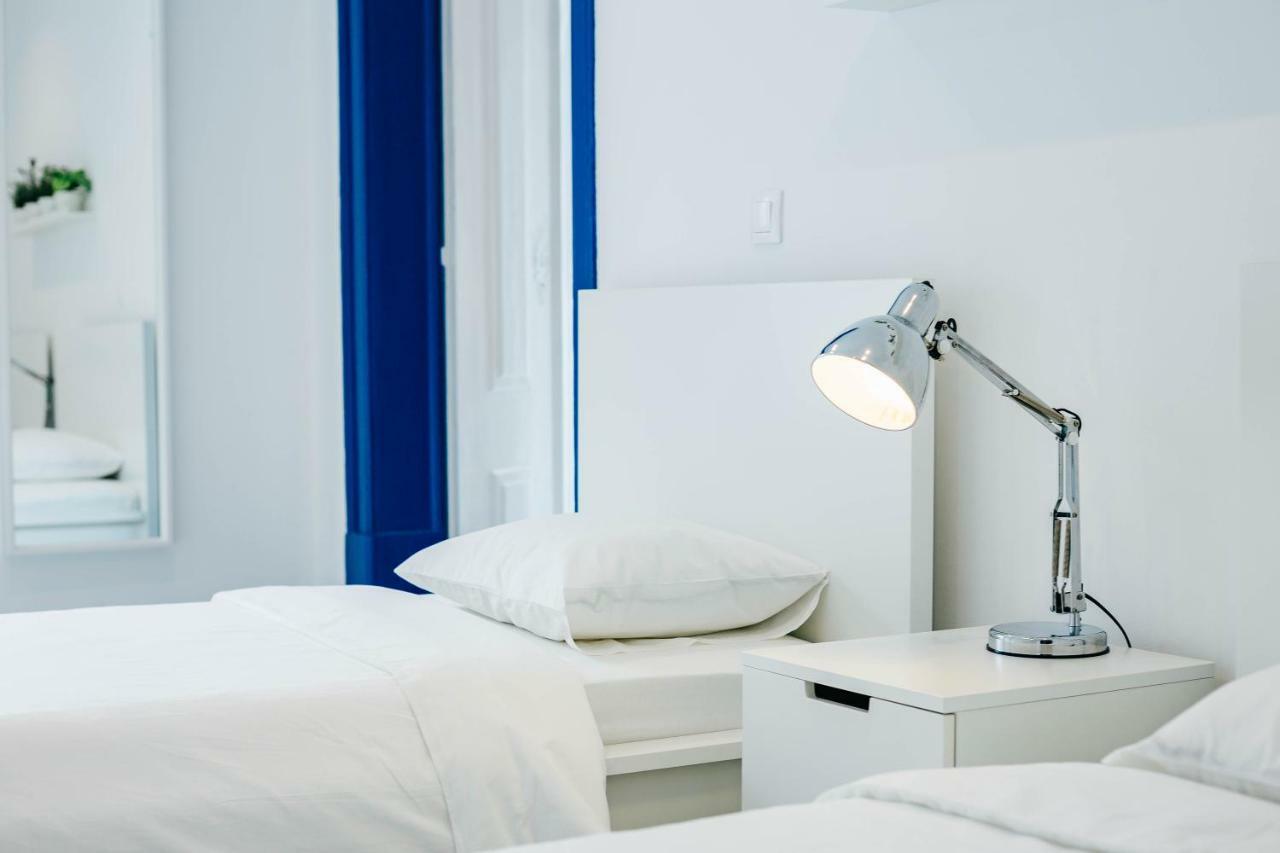Apartment Your Second In Chiado *