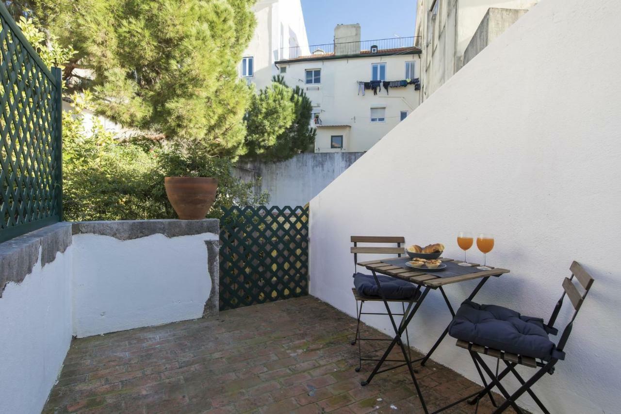 Traditional Duplex In Principe Real * Lisbon