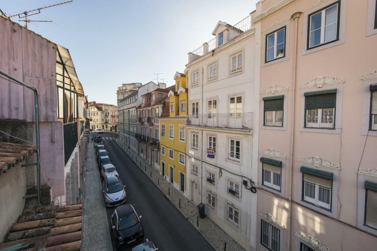 Apartment Traditional Duplex In Principe Real Lisbon