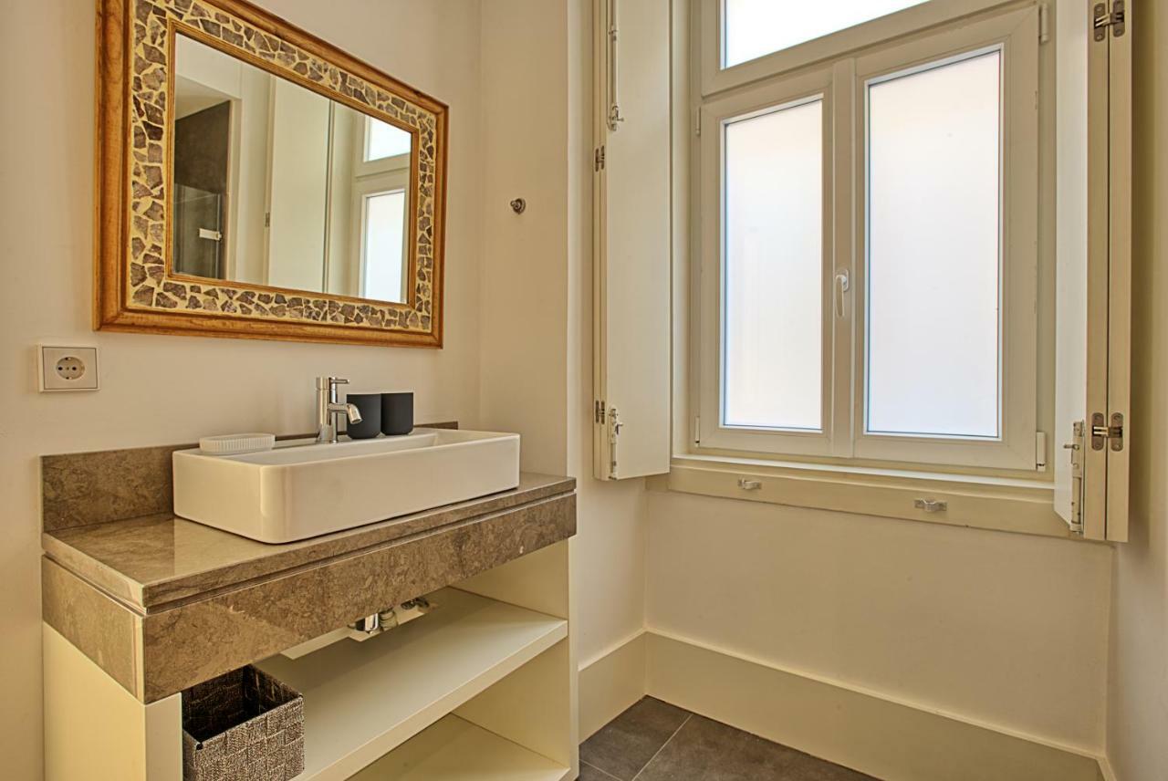Apartment Myplacelisbon - Luxury Trindade I Lisbon