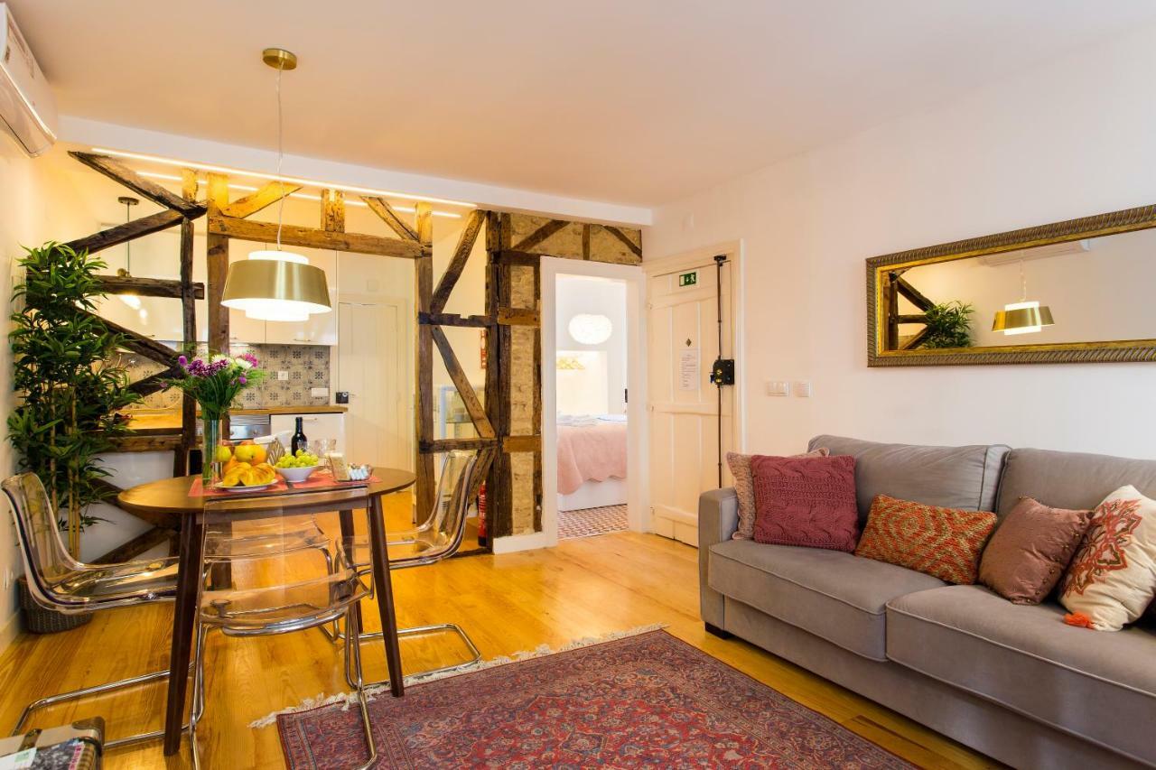Brand New Bairro Alto Old Style Apartment