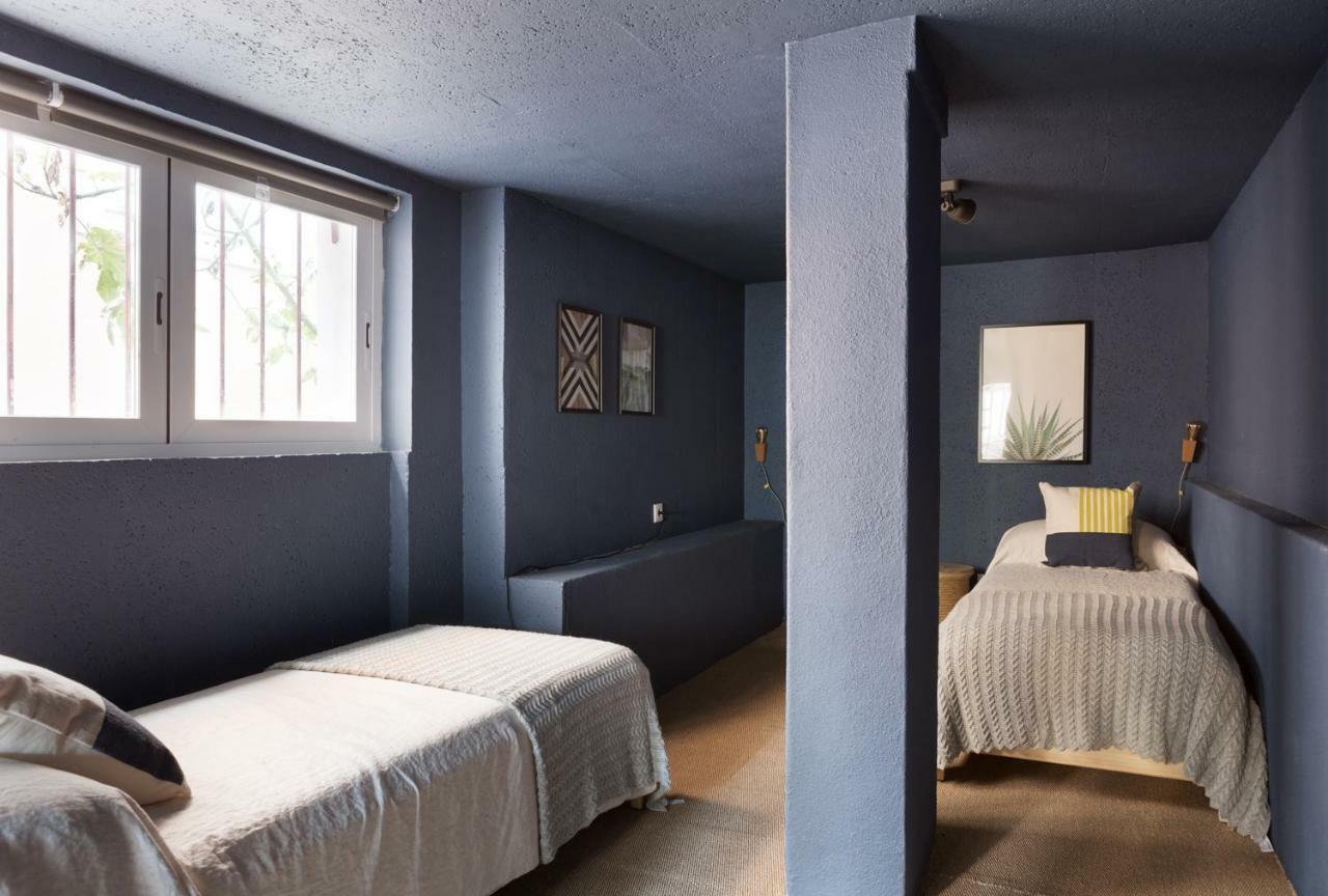 Renovated Charming With Terrace In Lapa * Lisbon