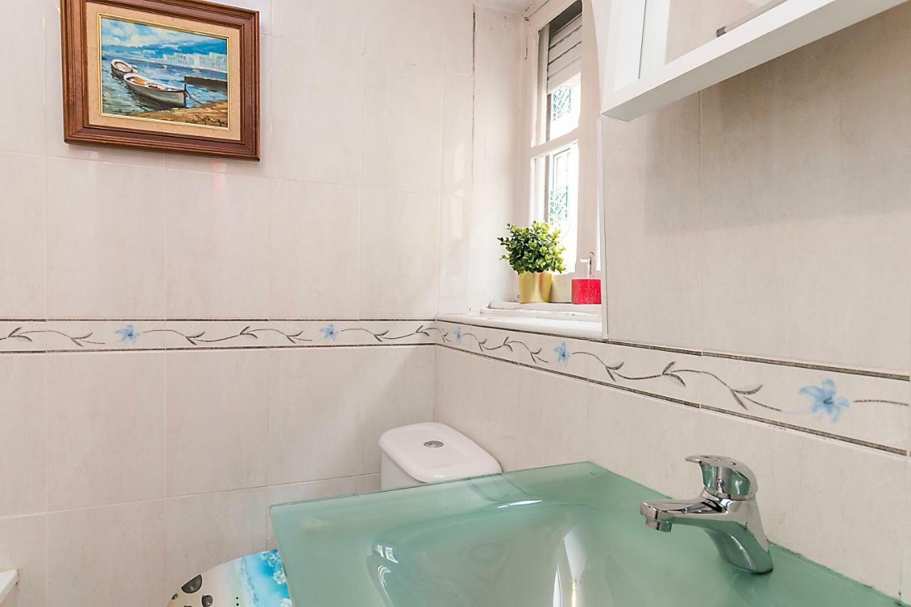Romantic El Corte Ingles Apartment Lisbon