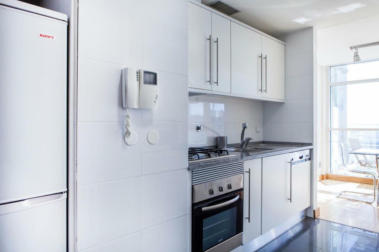 Rent4Rest Lisbon Parque Das Nacoes 17Th Floor River View * Lisbon