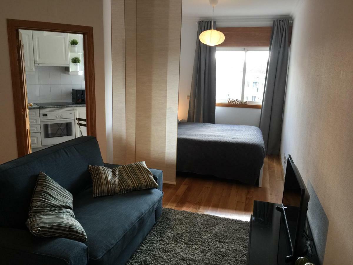 8 Bit Building - Another New Apartment *
