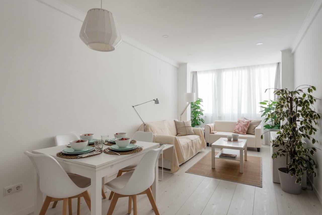 Light-filled, Fully Renovated Near Belem, By Timecooler Apartment
