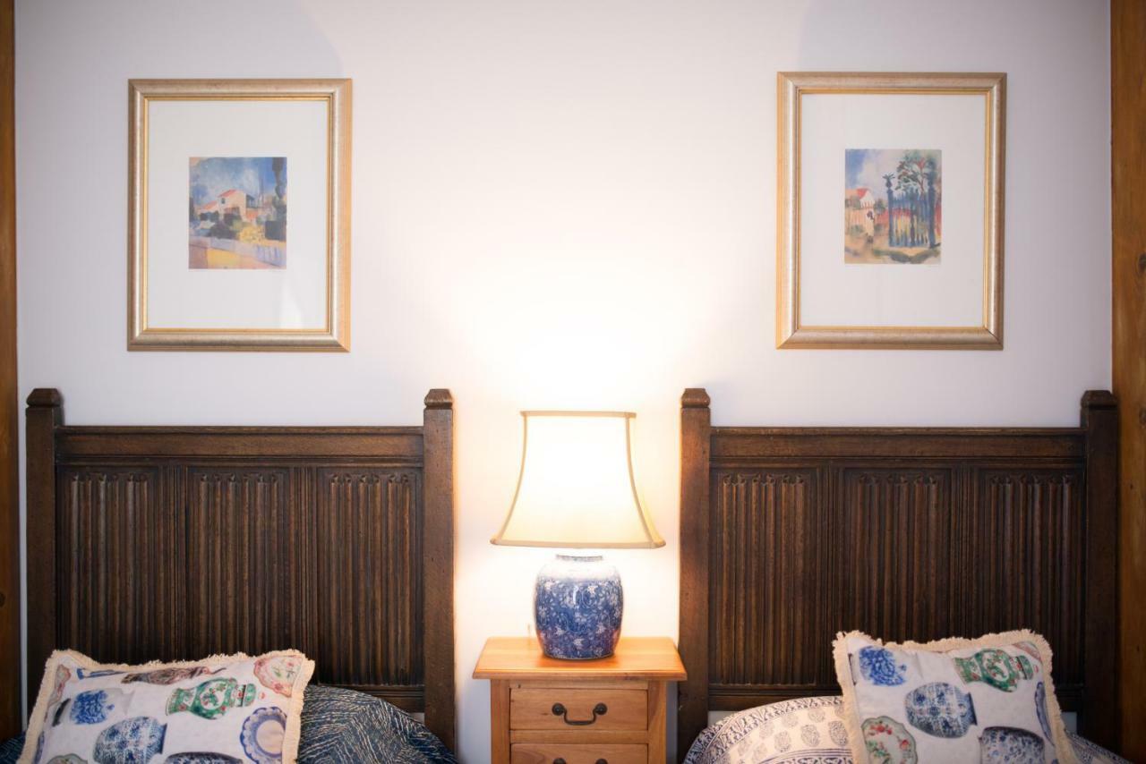 Classic Downtown Apartment *