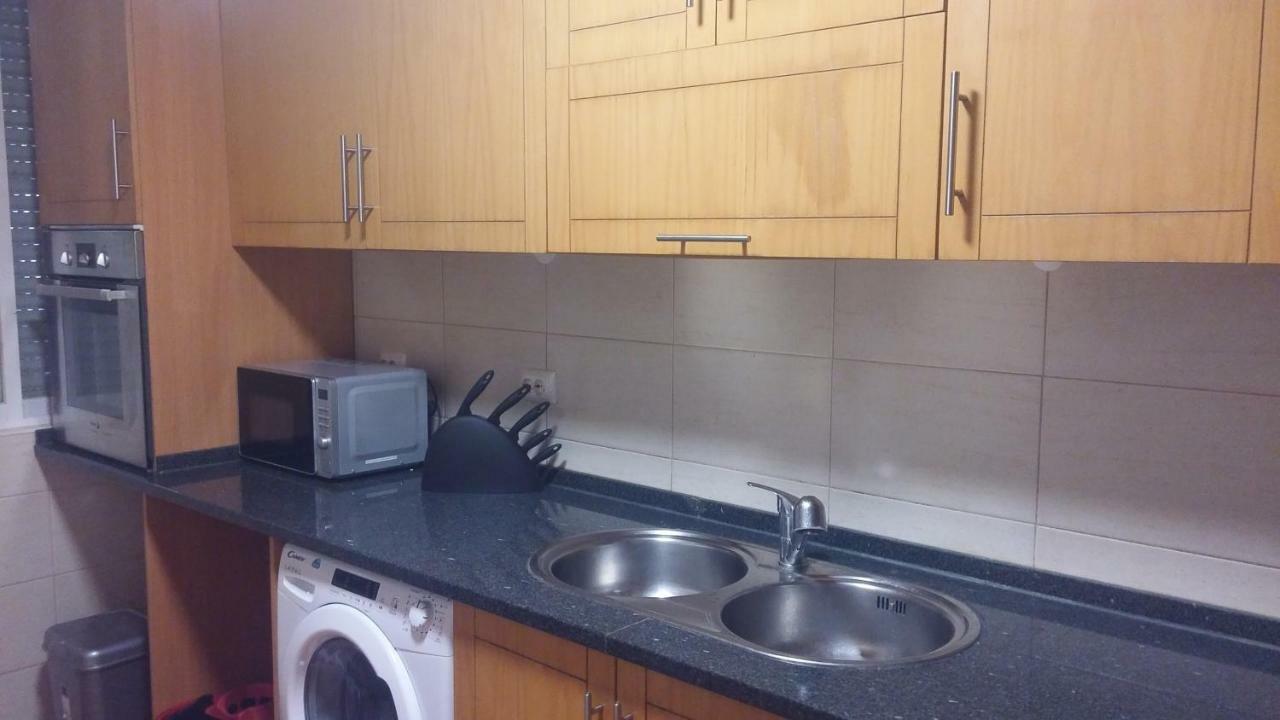 Encarnacao Metro 1/2 Apartment Lisbon