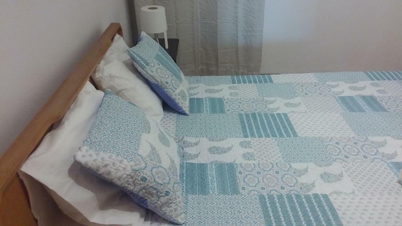 Encarnacao Metro 1/2 Apartment Lisbon