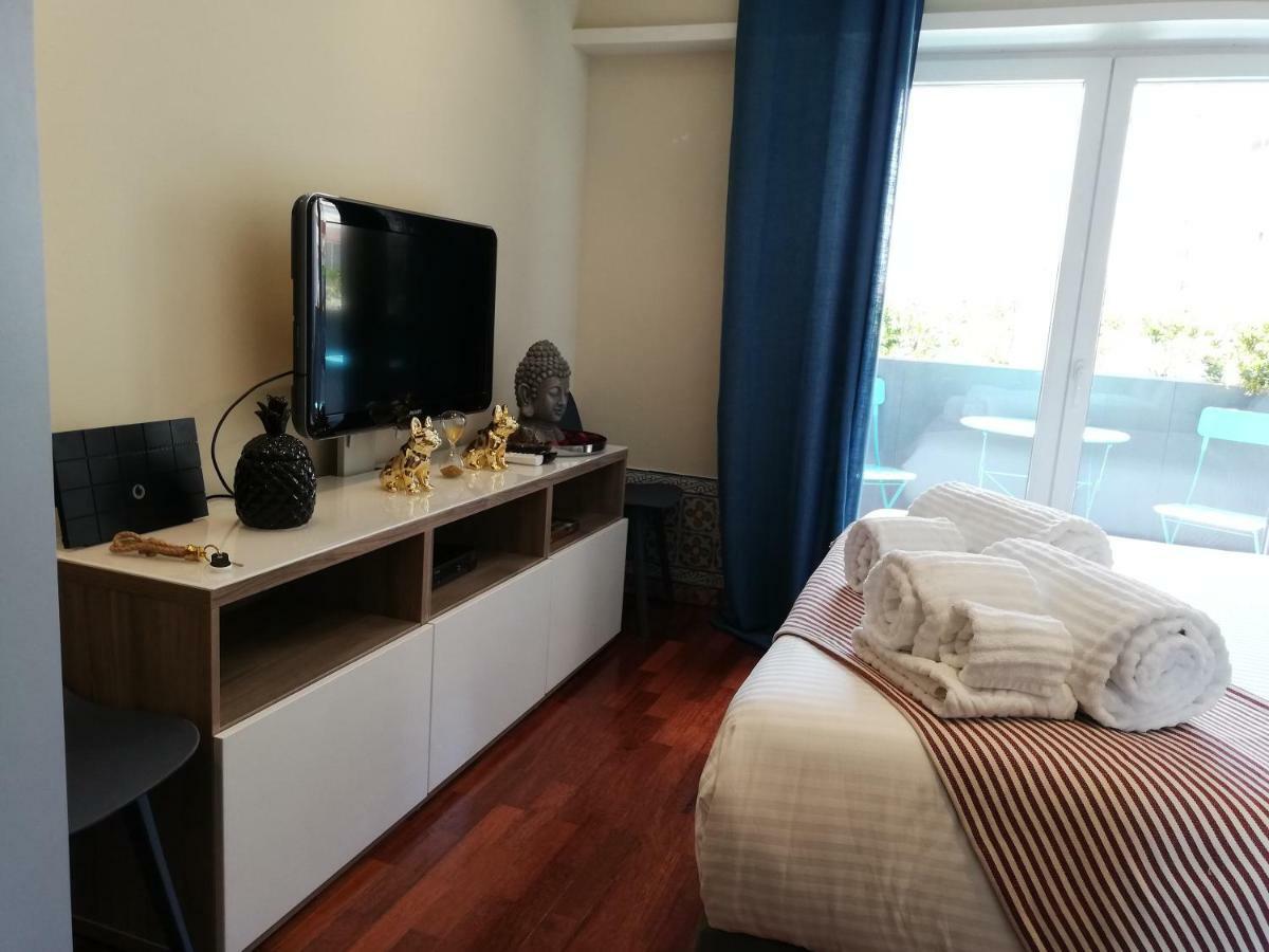 Lx Art Flats | Flat Two Guest house