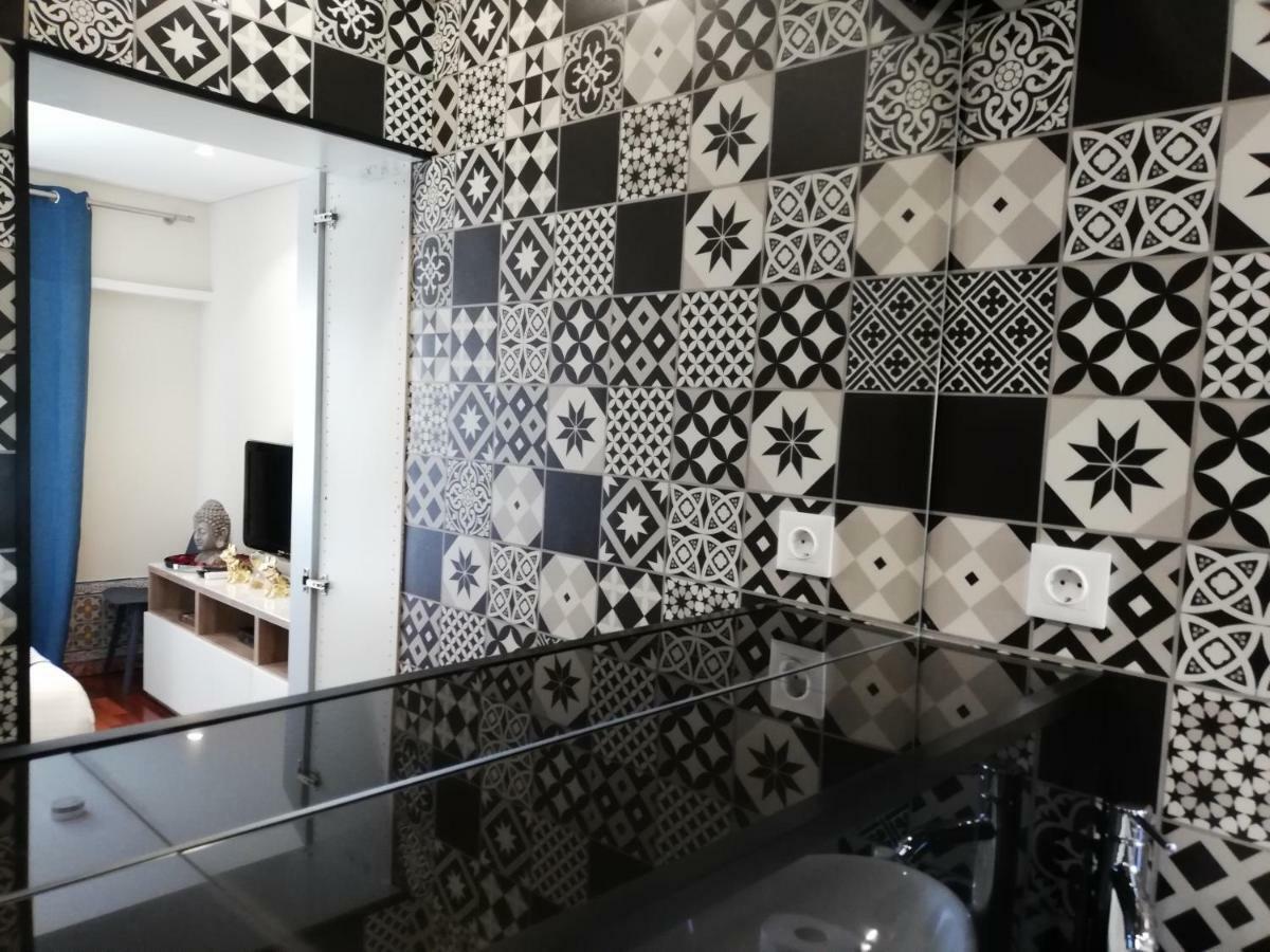 Lx Art Flats | Flat Two * Lisbon