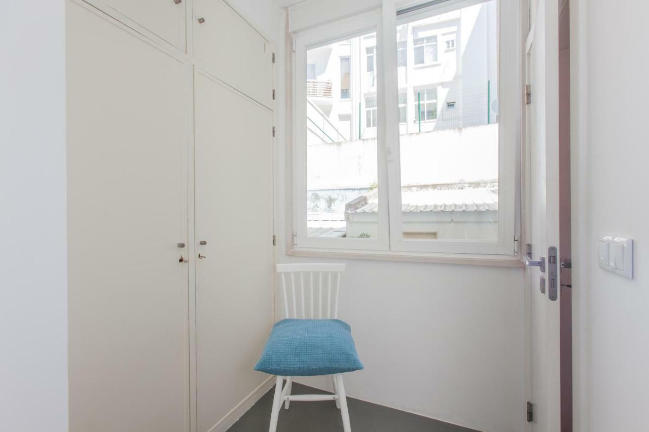 Renovated With Private Courtyard, By Timecooler * Lisbon