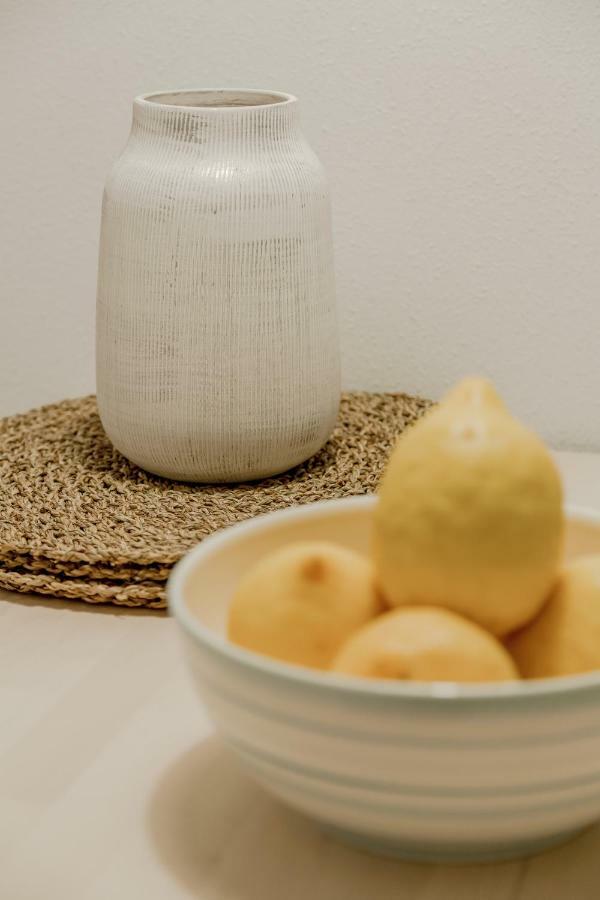 Sunny Bairro Alto & Chiado Apartment, By Timecooler * Lisbon