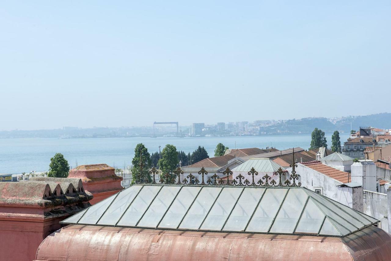 Apartment Localtraveling Alfama River View - Family Lisbon