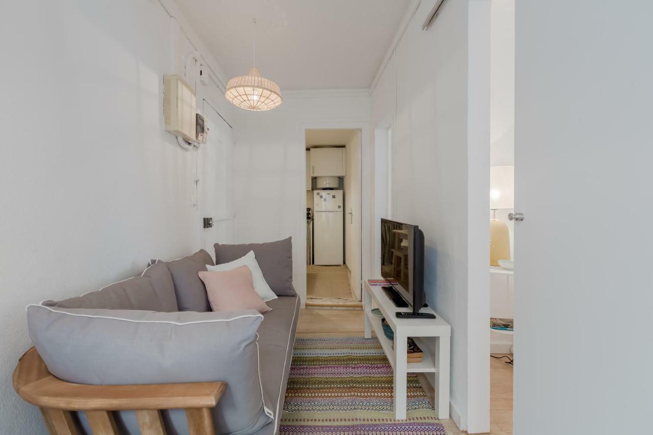 Apartment Sunny Bairro Alto & Chiado Apartment, By Timecooler *