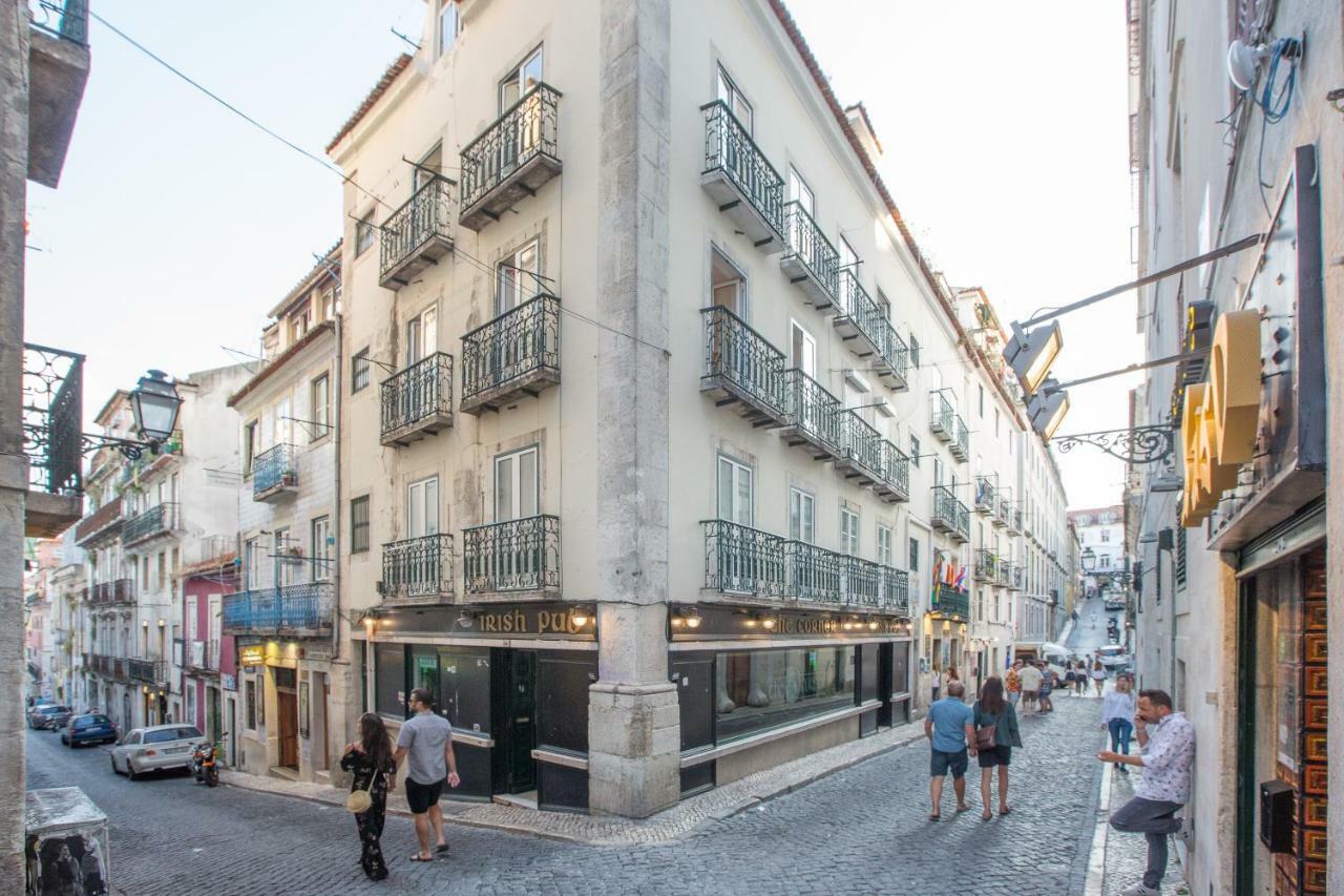 Sunny Bairro Alto & Chiado Apartment, By Timecooler Apartment *