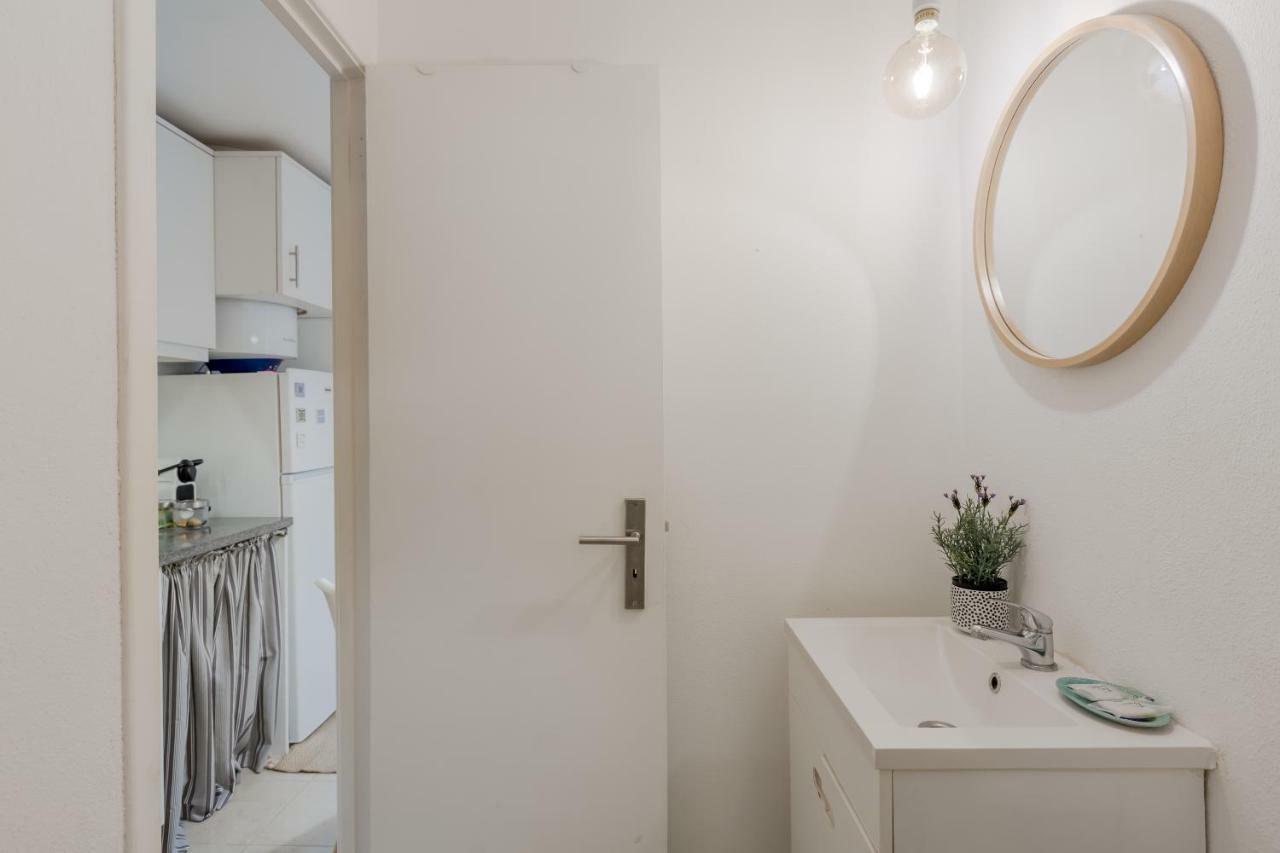 Sunny Bairro Alto & Chiado Apartment, By Timecooler Apartment Lisbon