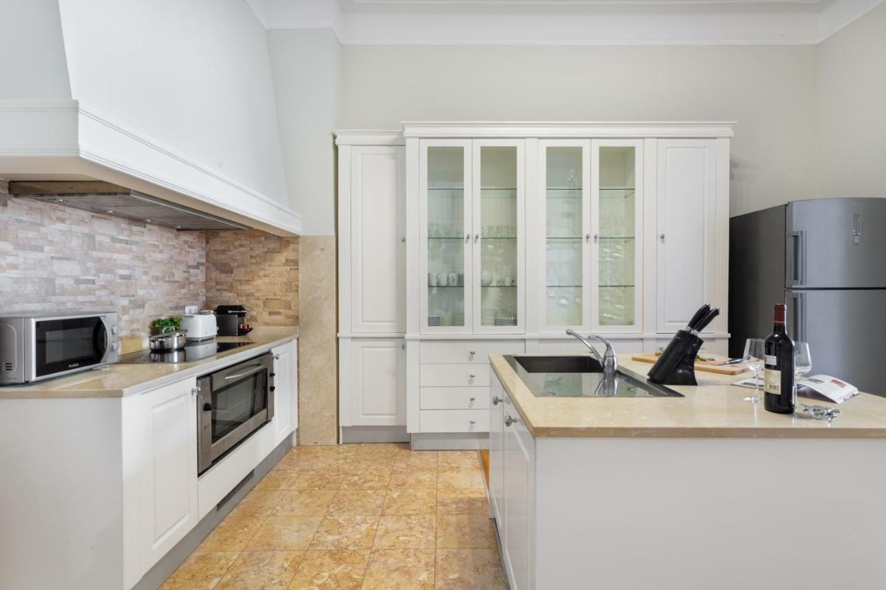 Joivy Downtown Apartment