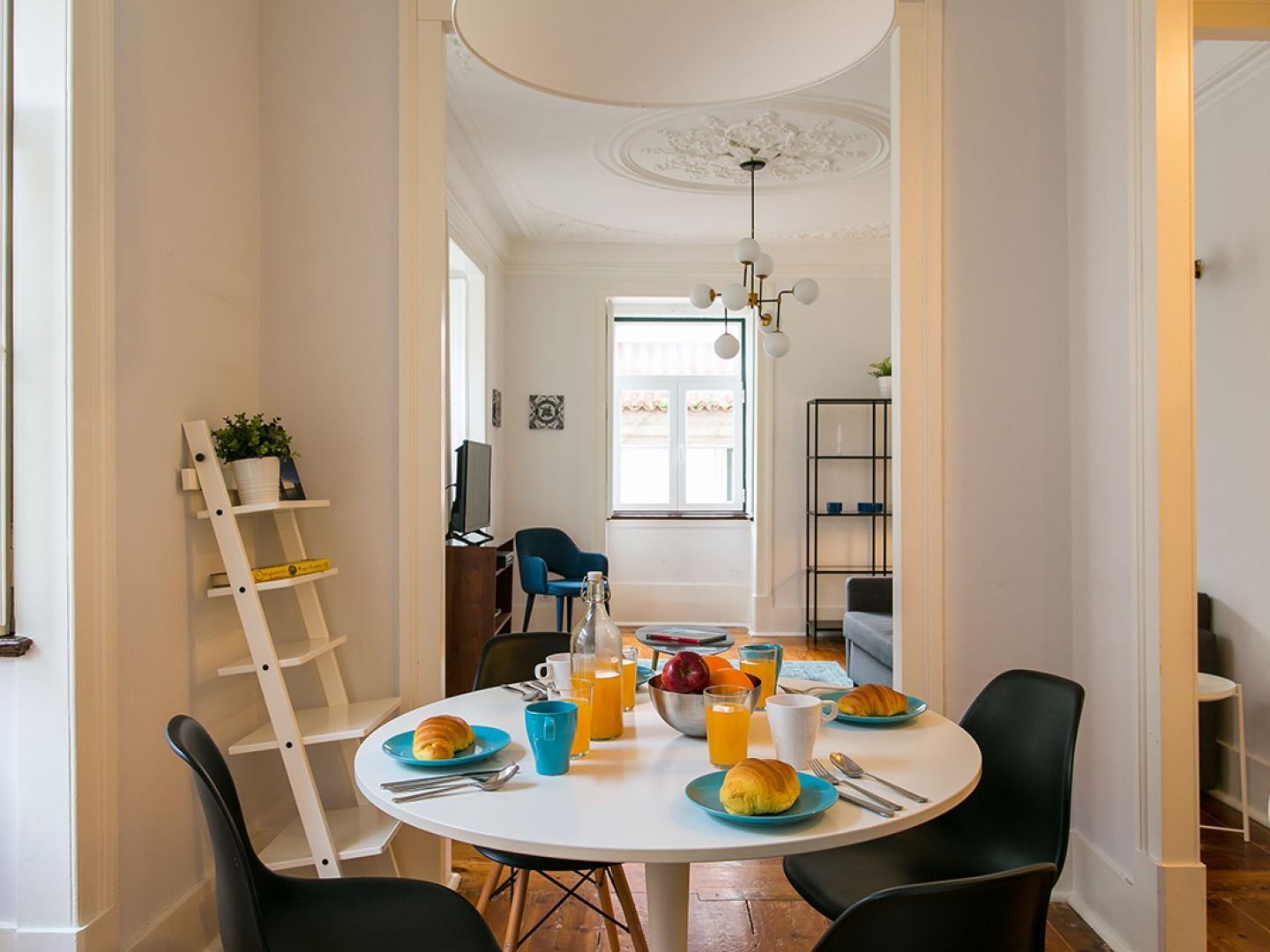 Joivy Splendid 2br Flat In Bairro Alto, Nearby Luis De Camoes Square Lisbon