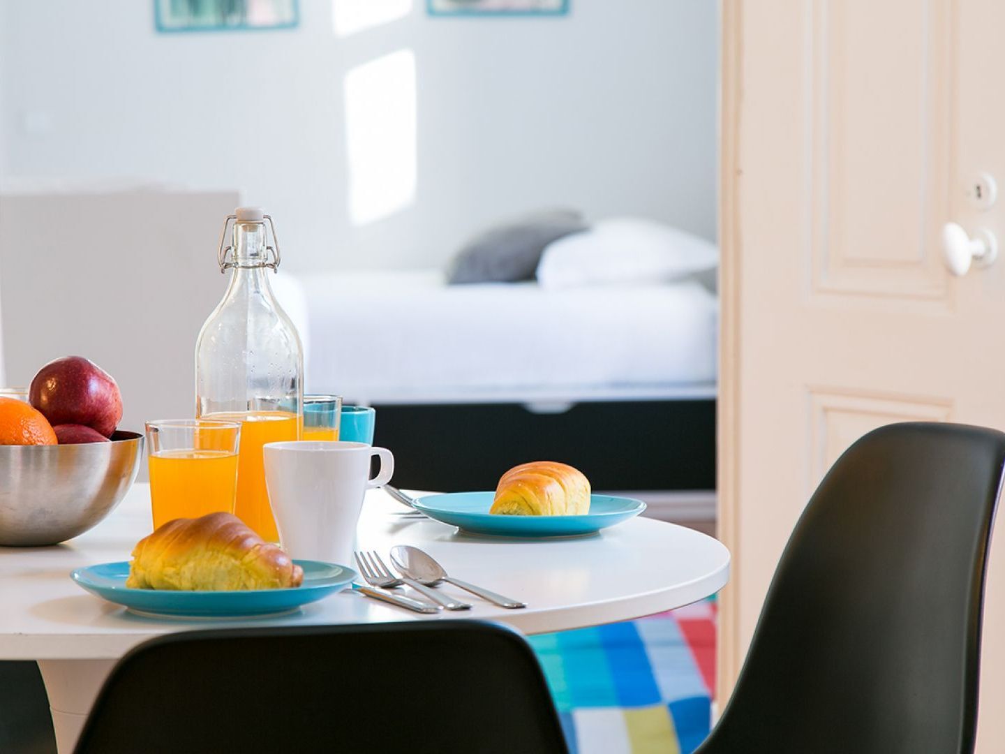 Apartment Joivy Splendid 2br Flat In Bairro Alto, Nearby Luis De Camoes Square Lisbon