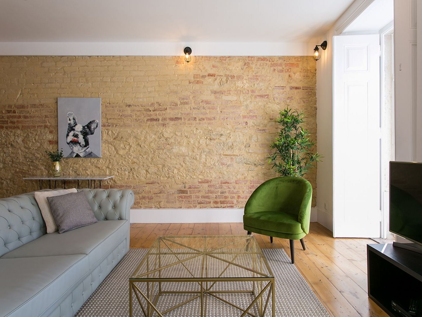 Joivy Gorgeous 3br With Balcony Nearby Time Out Market *