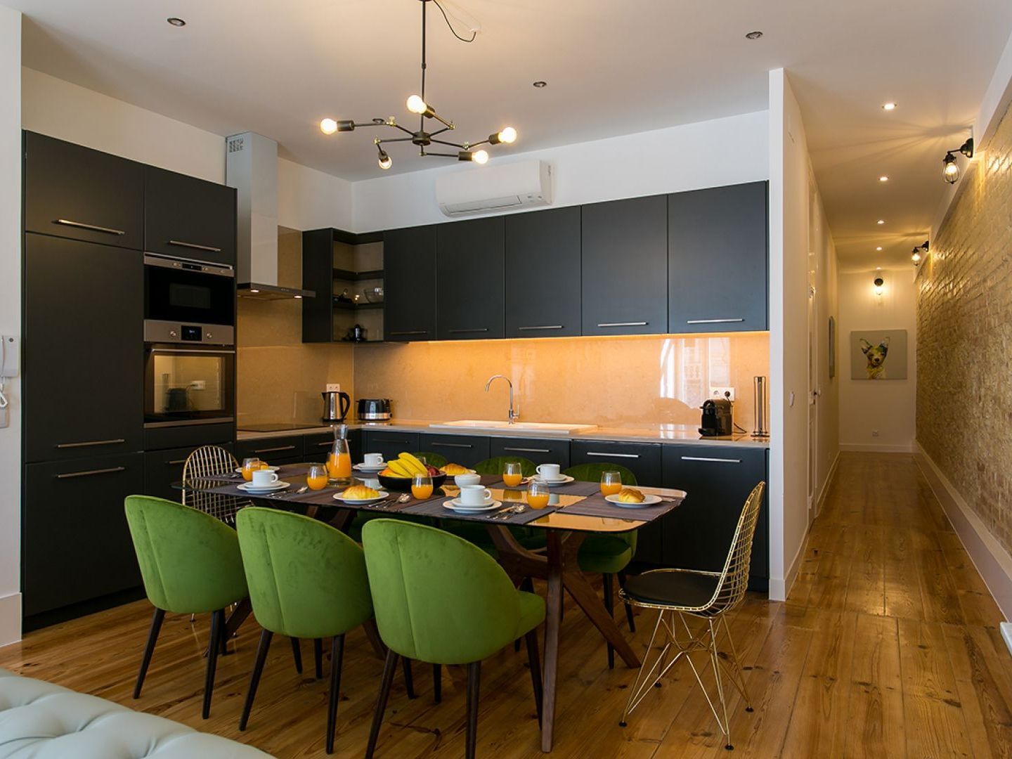 Apartment Joivy Gorgeous 3br With Balcony Nearby Time Out Market
