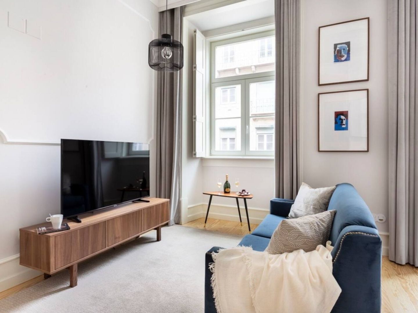 Joivy Wonderful 2br Flat In The Centre Lisbon