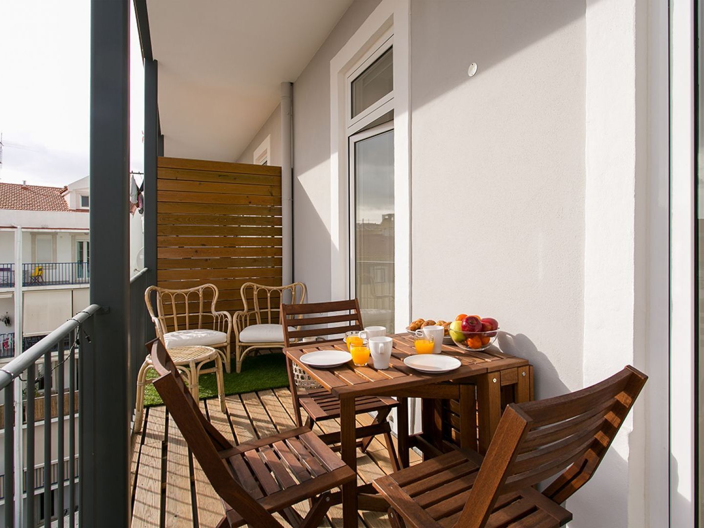 Altido Elegant Deluxe & Altido Luxurious 3-bedroom Apt With Terrace In Intendente