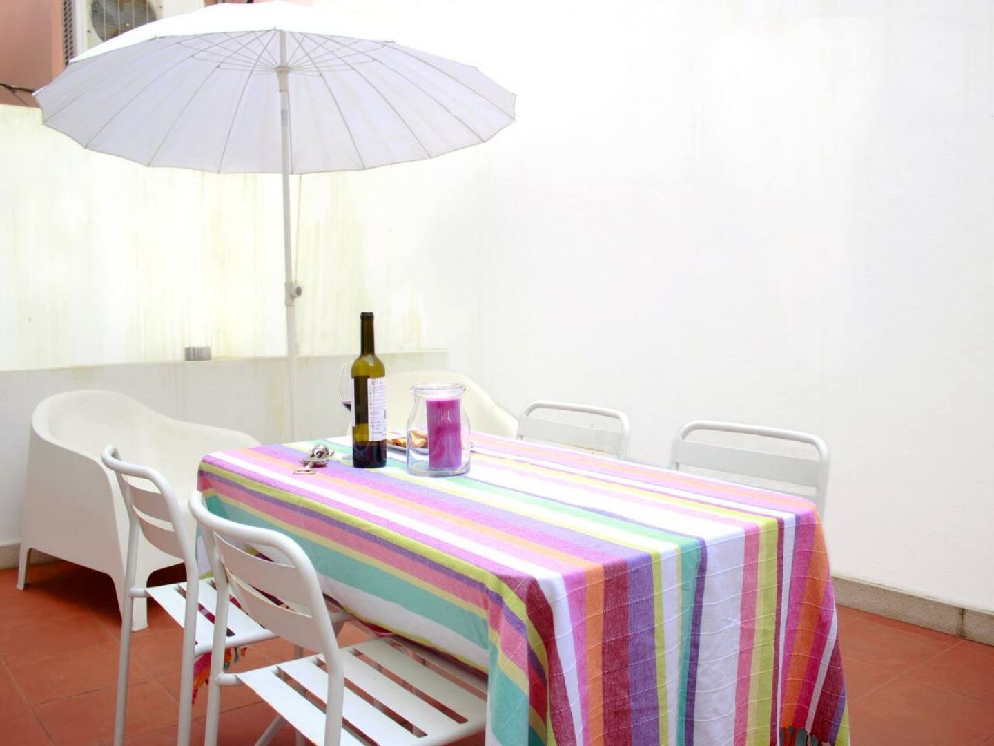 Apartamento Altido Modern 1-bed With Terrace, Moments From São Bento Palace Lisboa