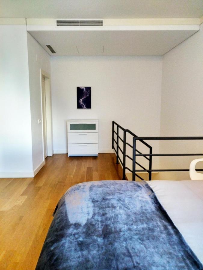 Apartment Duplex With Free Pool And Garage