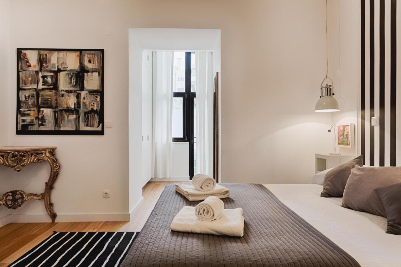 Center Gardens Apartments Apartment *