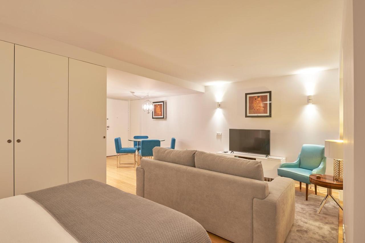Apartment My Home- Chiado Lisbon