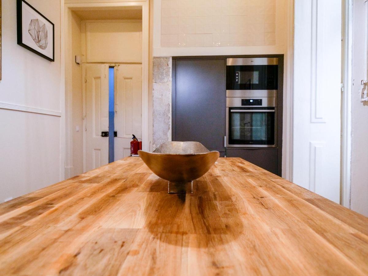 Apartment Correeiros 174 -the Place To Be Lisbon