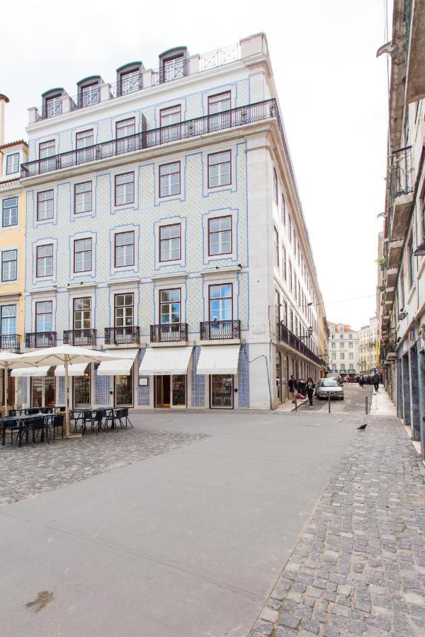 Penthouse With River View - Baixa Alfama Apartment