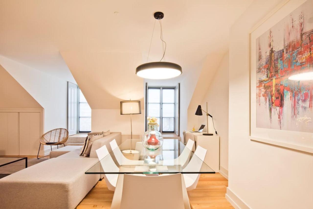 Penthouse With River View - Baixa Alfama Apartment