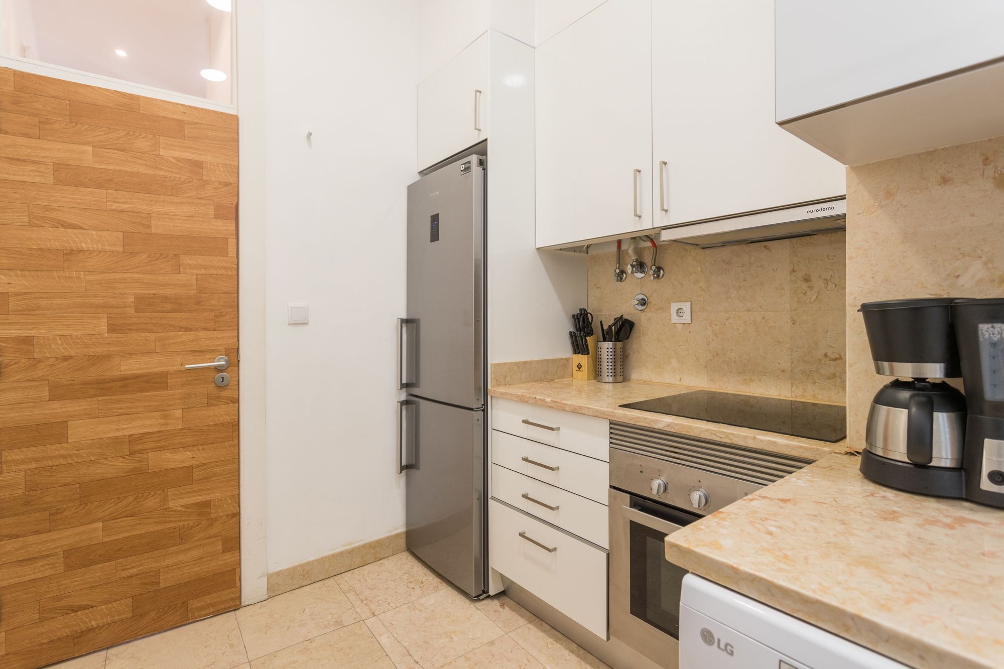 Modern Baixa By Lu Holidays Apartment
