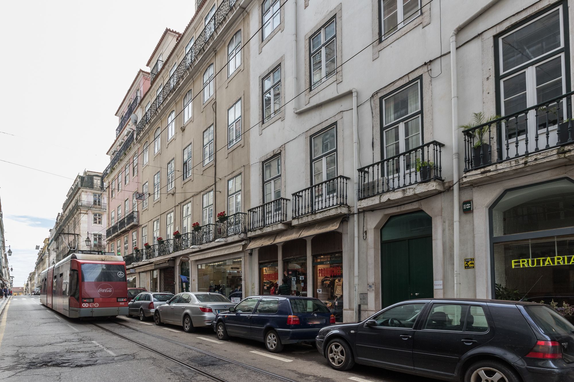 Apartment Modern Baixa By Lu Holidays Lisbon