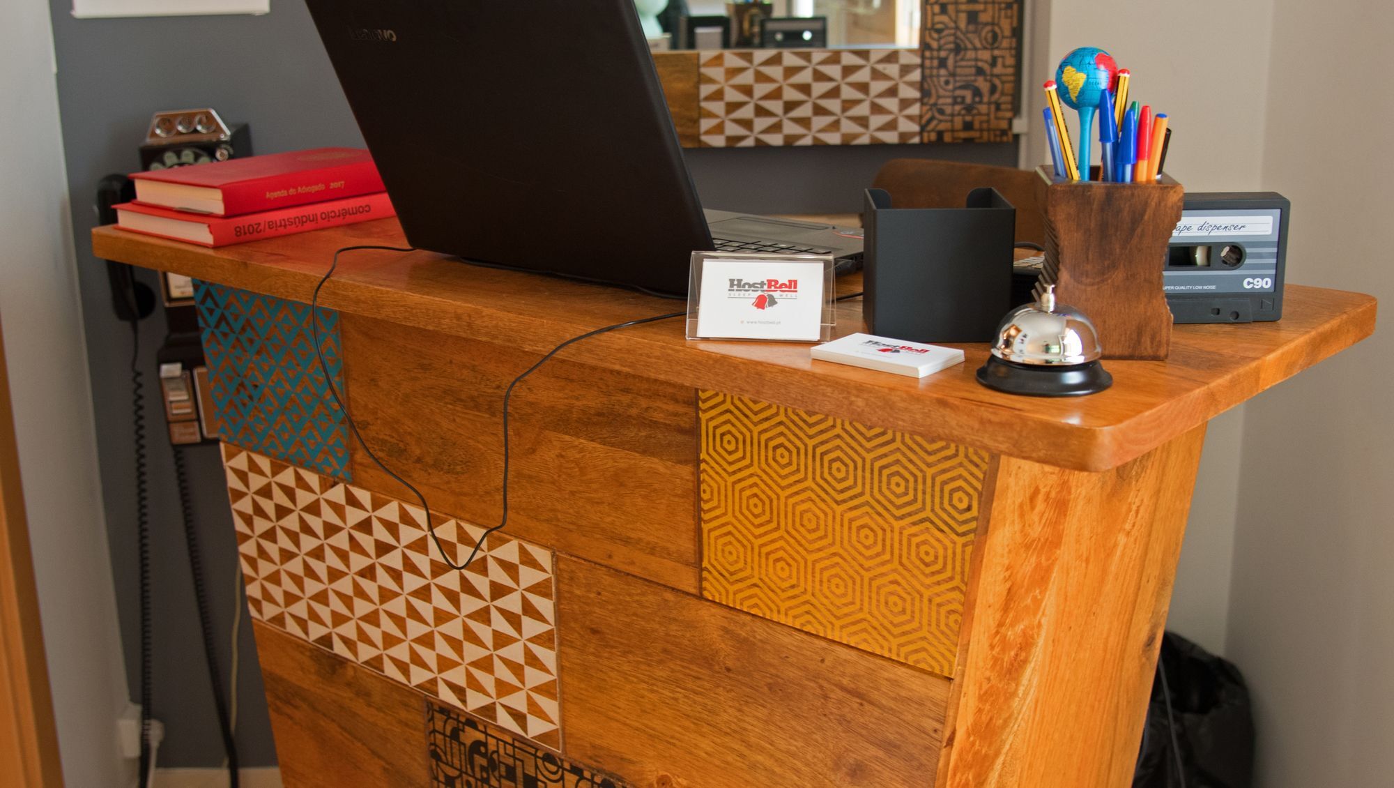 Hostel Host Bell Rooms&suites