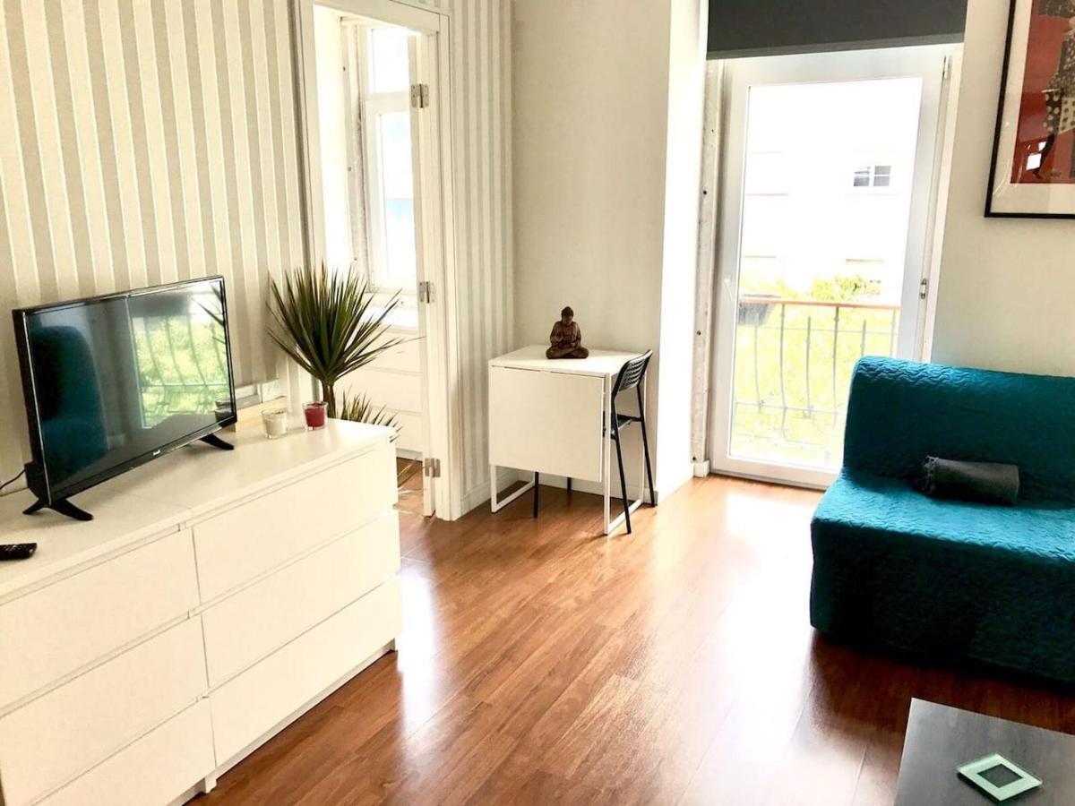 Apartment Luxury Part Of The - Modern With Airconditioning - Near Subway *