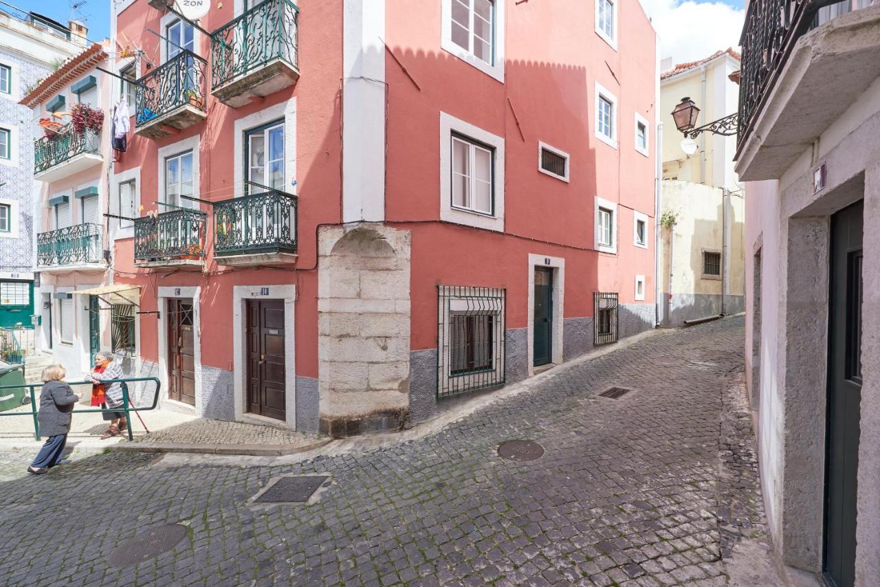 Typical Alfama Apartment, By Timecooler Apartment Lisbon