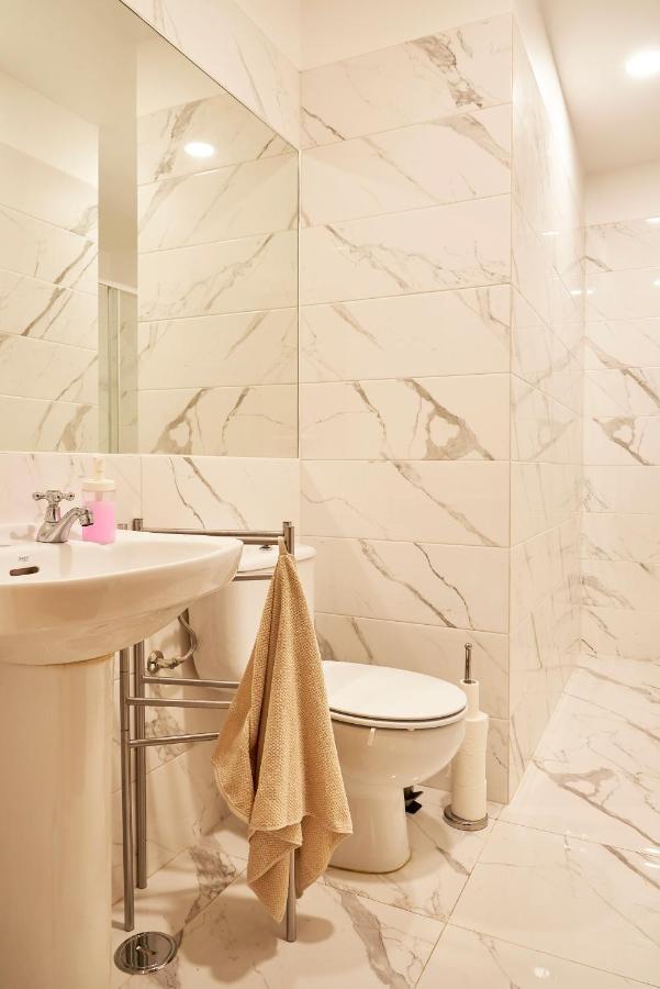 Guest house Campo Pequeno Avenida Lisbon