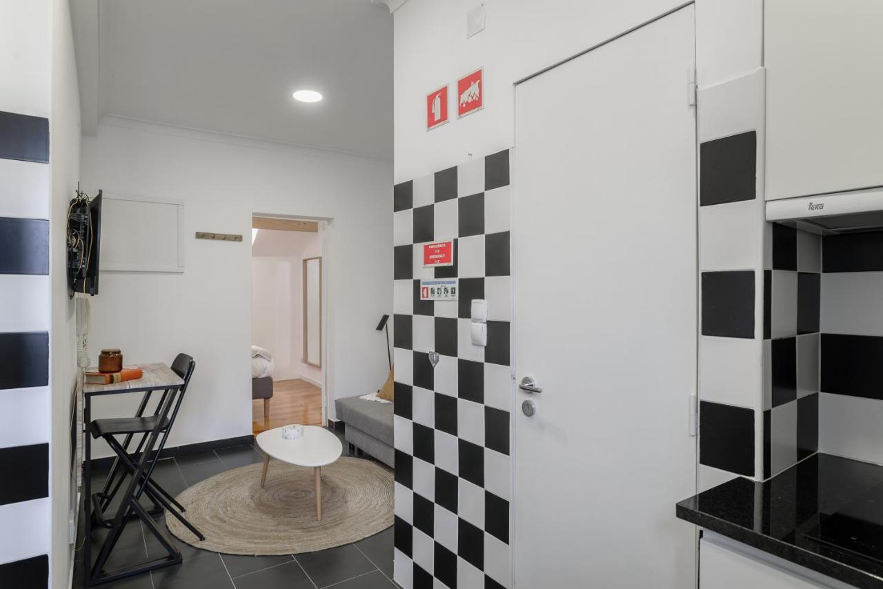 Charming Apartment- Authentic Experience In Graca Apartment