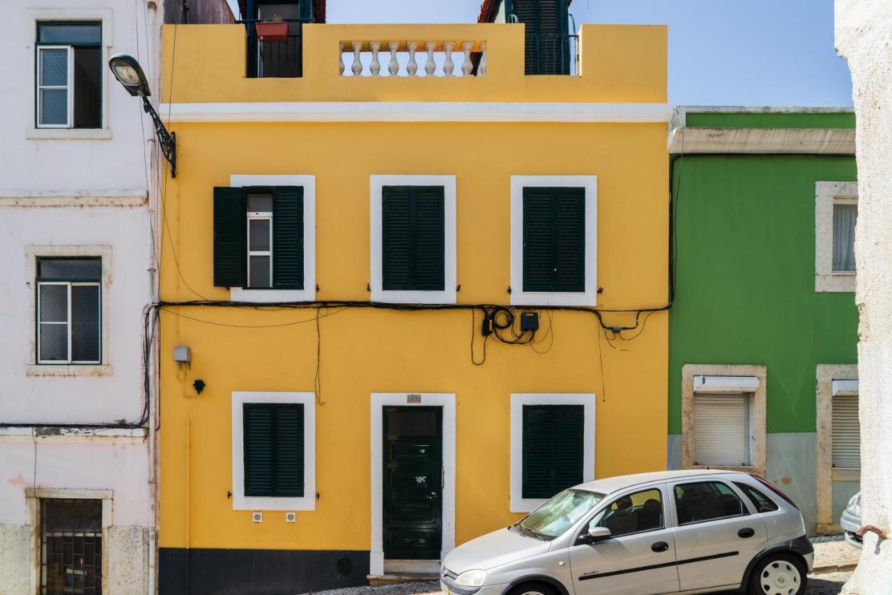 Charming Apartment- Authentic Experience In Graca * Lisbon