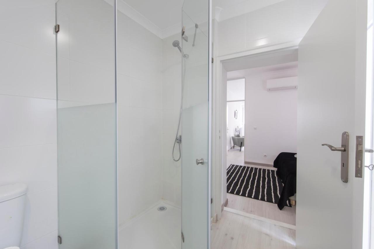 Apartment Principe Real: Elegant Flat With Terrace