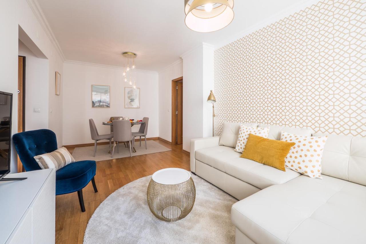 Apartment Orange Tree T1 - 81194al *