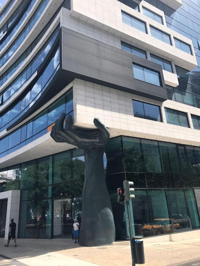 Apartment Luxury Part Of The - Modern With Airconditioning - Near Subway