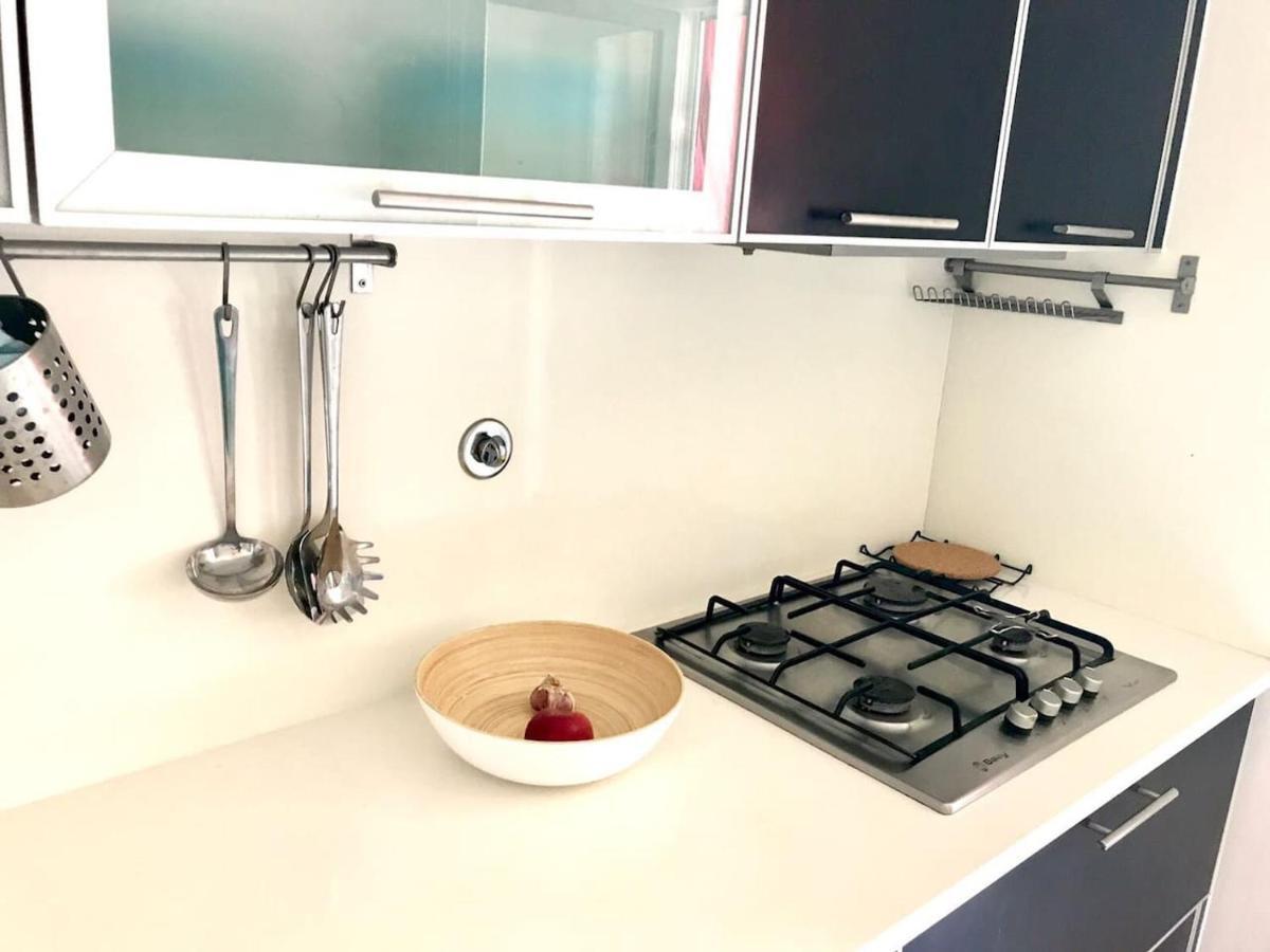 Luxury Part Of The - Modern With Airconditioning - Near Subway Apartment